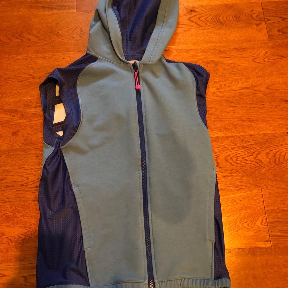 ivivva athletic vest